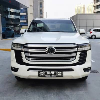 2022 Toyota Land Cruiser GXR GCC