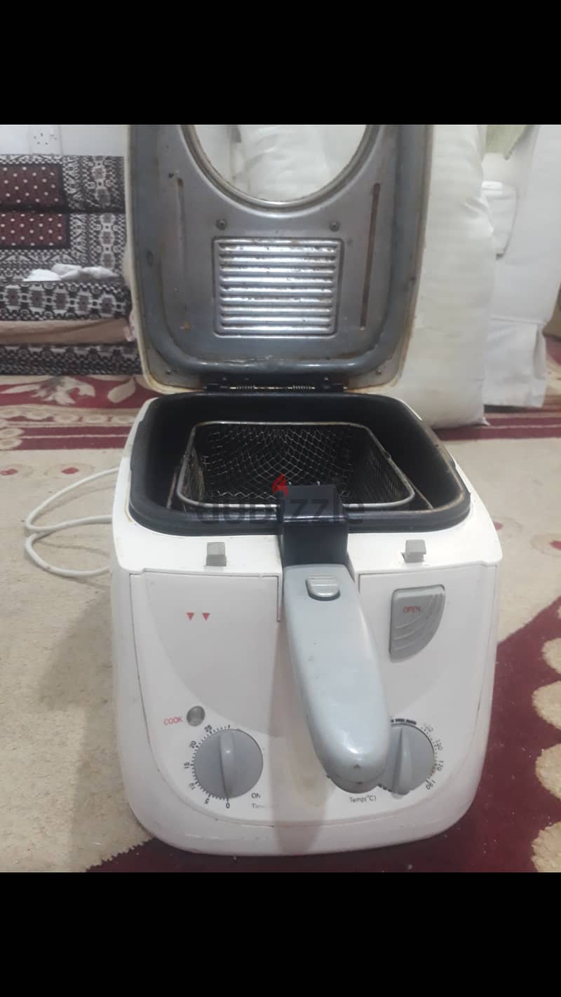 KENWOOD DEEP Fryer Used 3