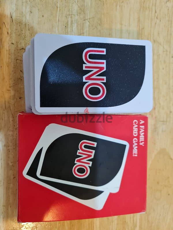 A family Card Game UNO 1