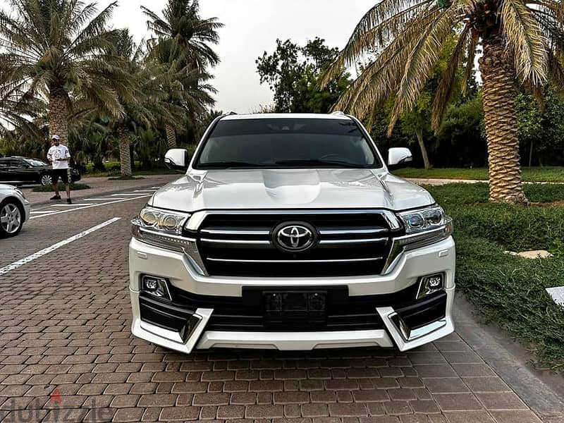 Just like brand new and accident free Toyota Land Cruiser 2021 3