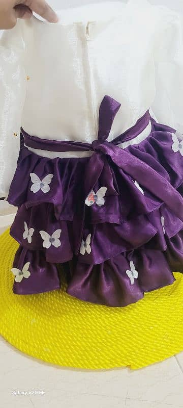 kids group dance costume. 6