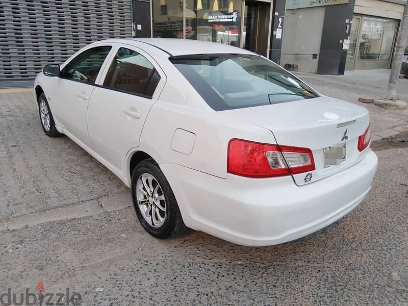 Mitsubishi Galant 2011 car for sale 3