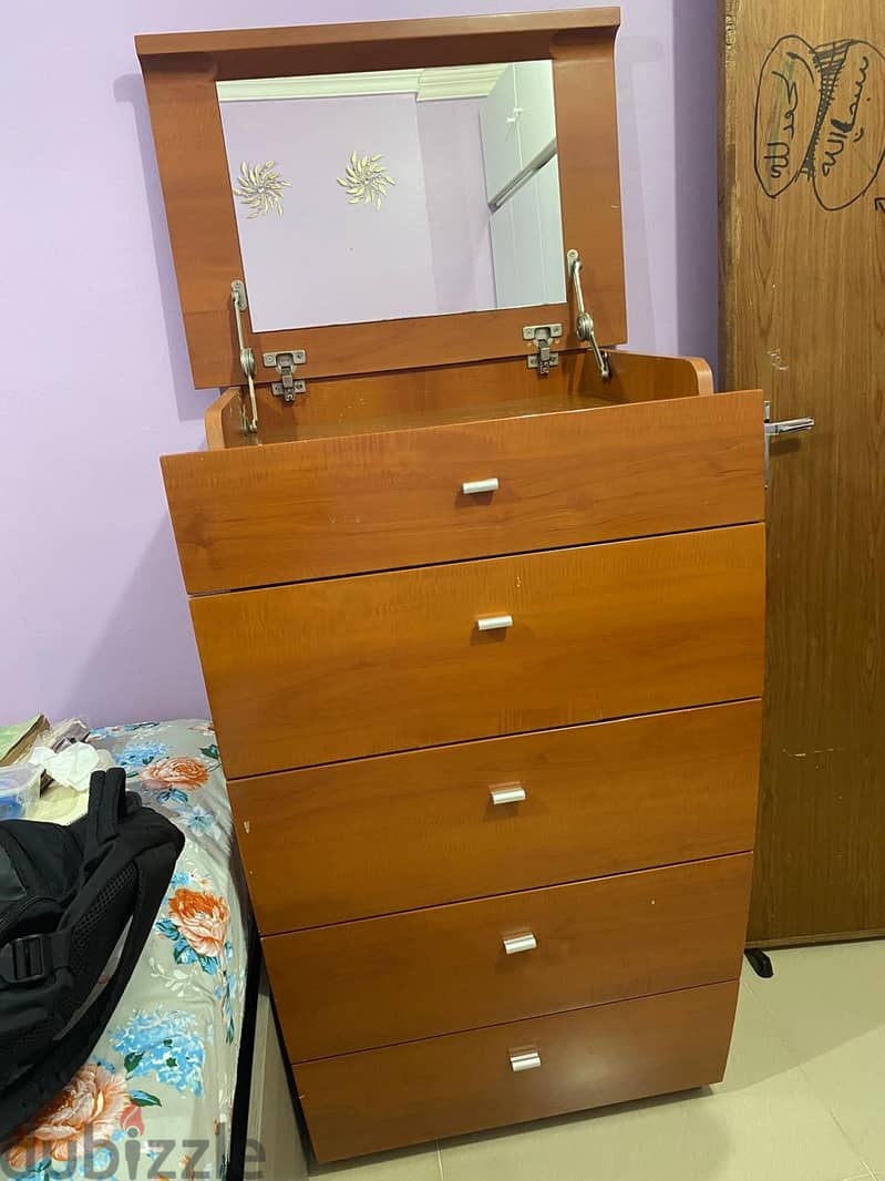 Dressing Drawer Good Condition 1