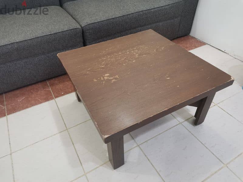 2pc 3 seater sofa and center table 3