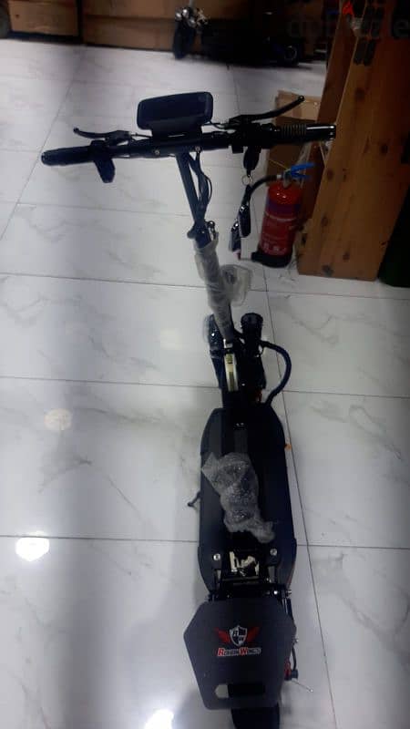 New Rohnan Wings Kt4 Electric Scooter For Sell in All Kuwait Delivery 2