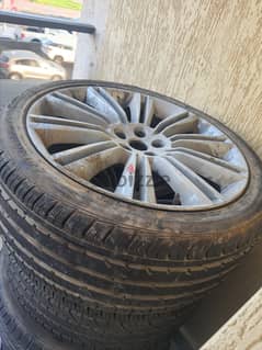 Original jaguar rims size 20 0