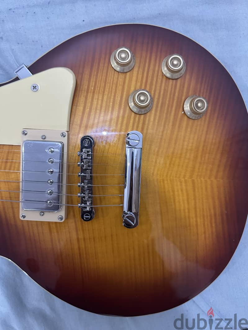 Electric guitar ( Gibson - Les paul - tabacco burst) 4