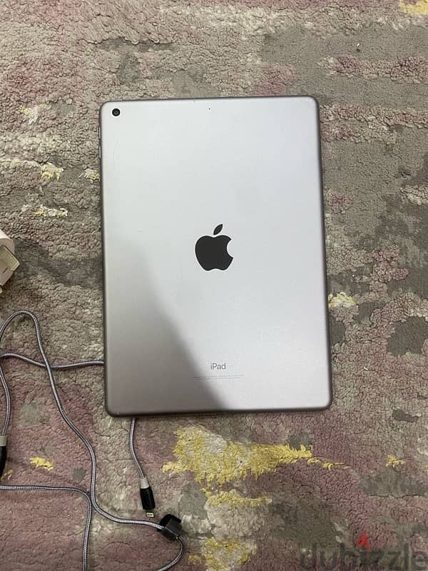 ipad 6 128 gb very good condition 8