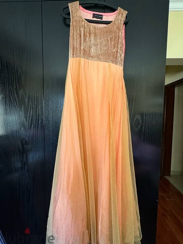 Ethnic gown - pre loved 5