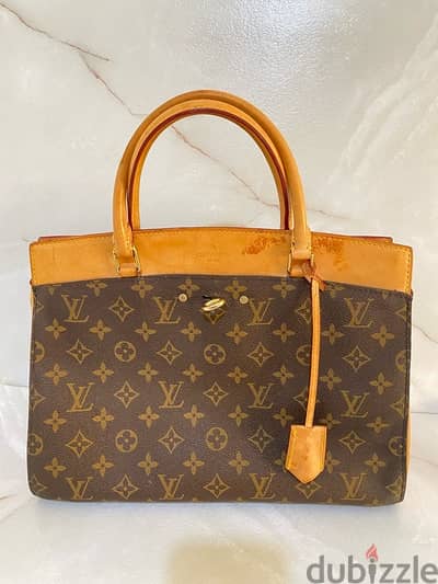 lv Rivoli  GM size