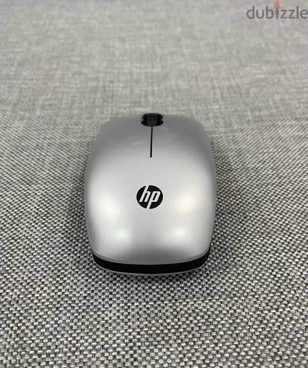 HP Wireless Mouse Fast Movement Feature Almost New 5