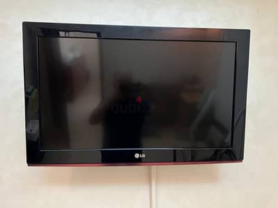 32 inches TV تليفزيون LG 32 انش