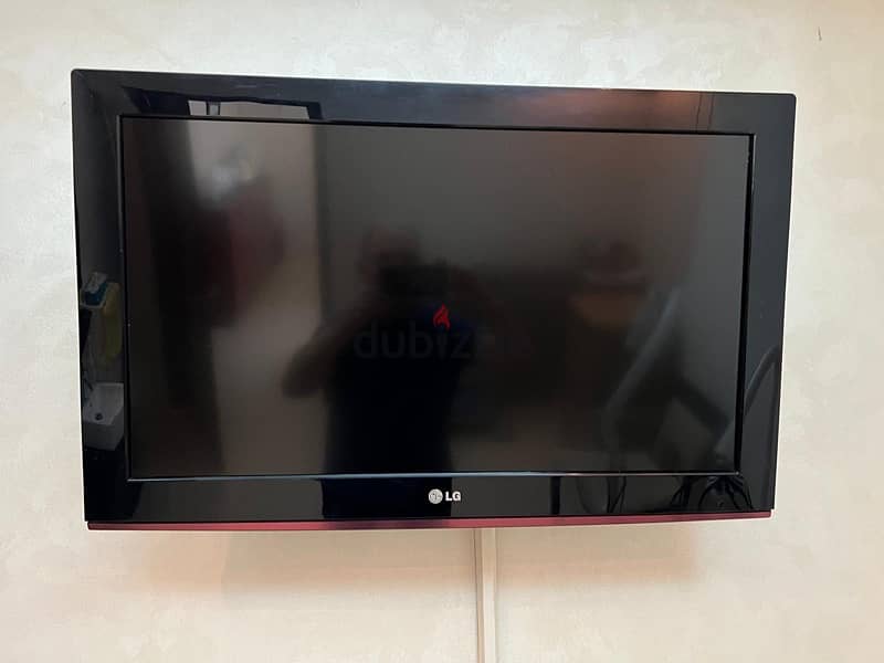 32 inches TV تليفزيون LG 32 انش 0