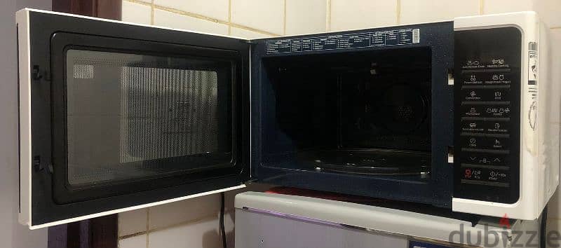 Samsung 28 ltr Microwave with Grill and Conversion 1