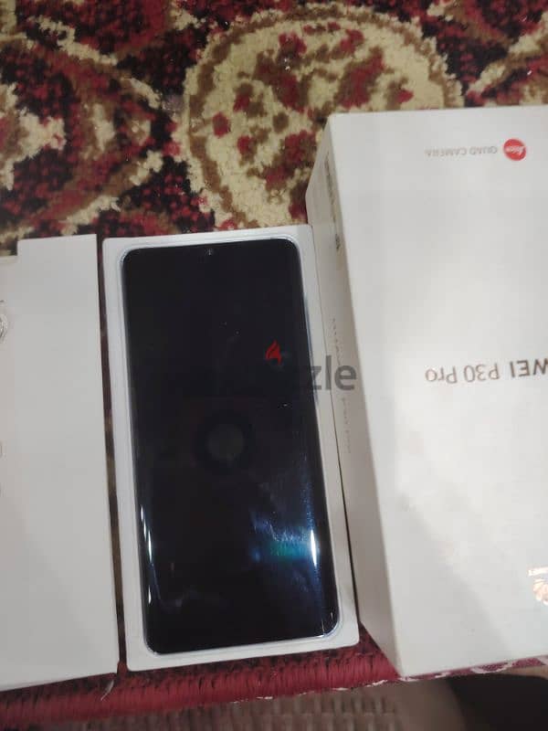 هواوي P30 pro بحاله ممتازه 3