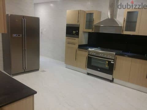 Modern ground floor with garden for rent in Bayan 0