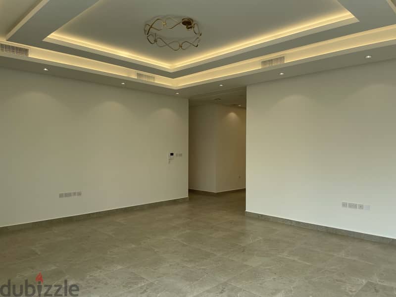 Luxury 4 bedrooms floor in Abu Fateera 3