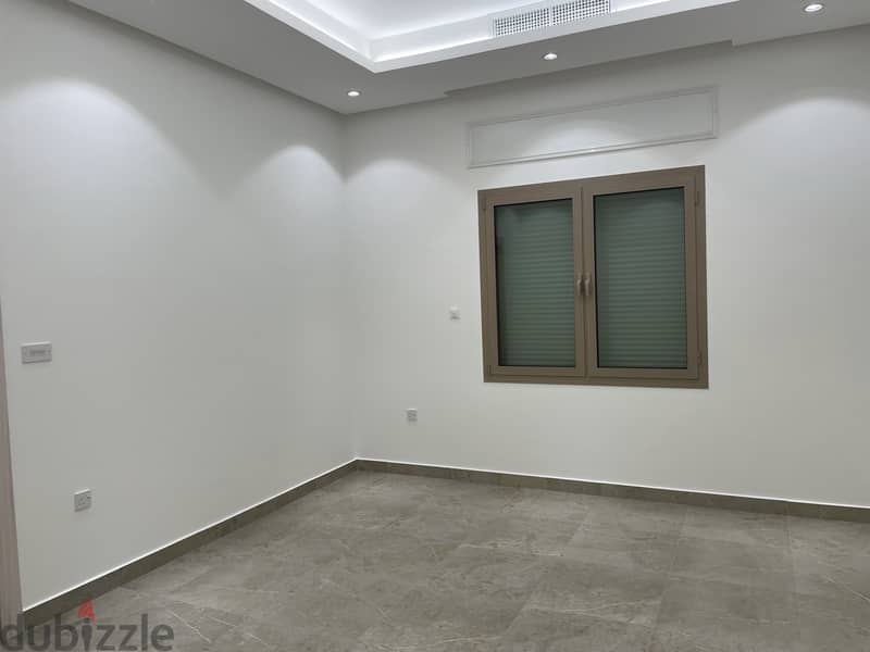 Luxury 4 bedrooms floor in Abu Fateera 11