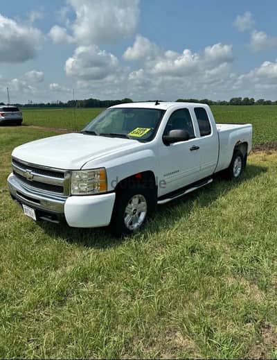 Chevrolet Pickup 2010 2010 Chevrolet Silverado 1500 Extended Cab · LT