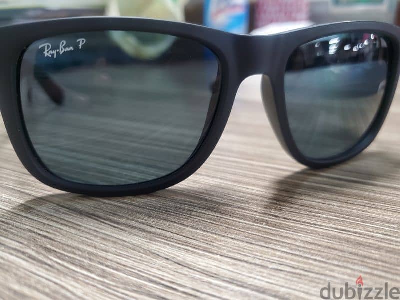 ray ban & Oakley  sunglasses 0