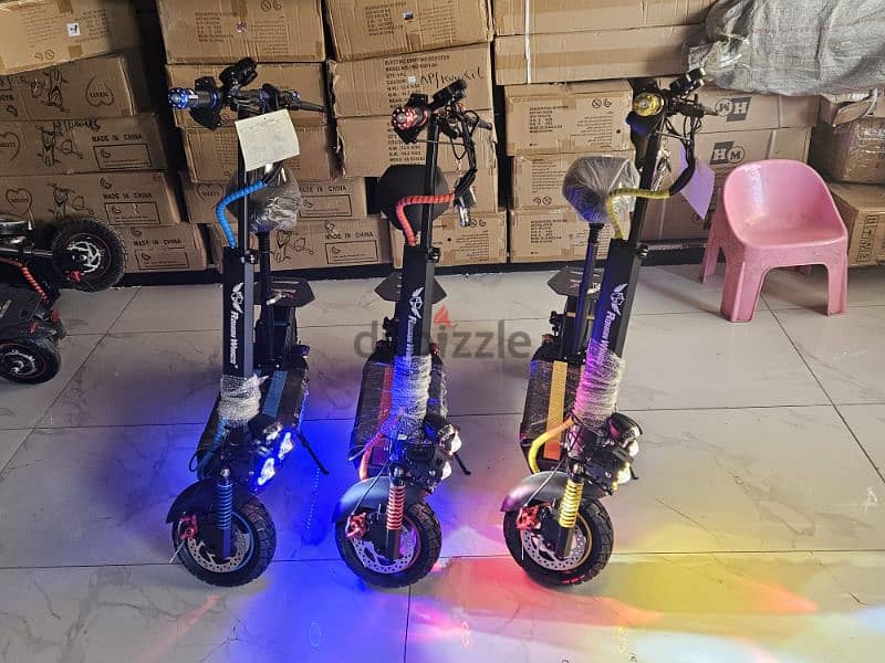 New Rohnan Wings QS4 Electric Scooter For Sell in All Kuwait Delivery 5