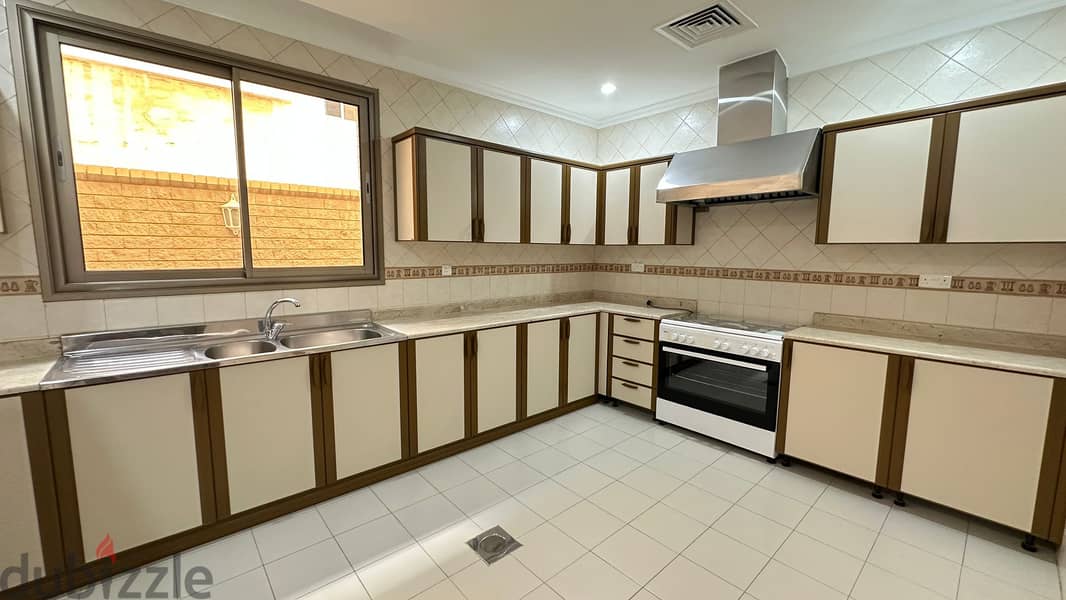 4 Bedroom Duplex in Rumaithiya 2