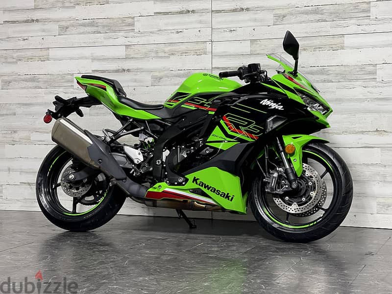 2023 Kawasaki Ninja ZX4RR +974  66574363 0