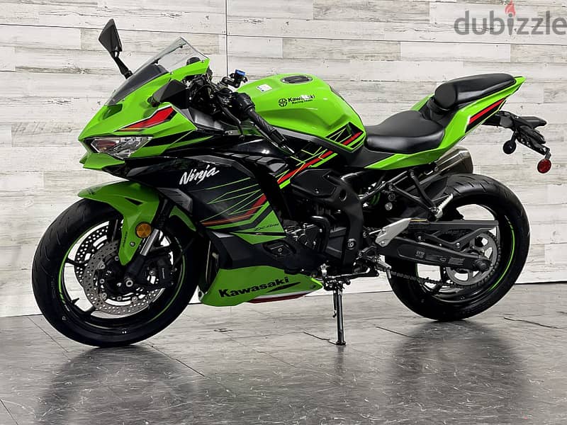 2023 Kawasaki Ninja ZX4RR +974  66574363 1