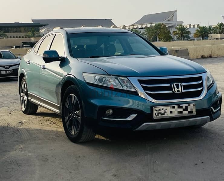 Honda Crosstour 2013 V6 AWD 0