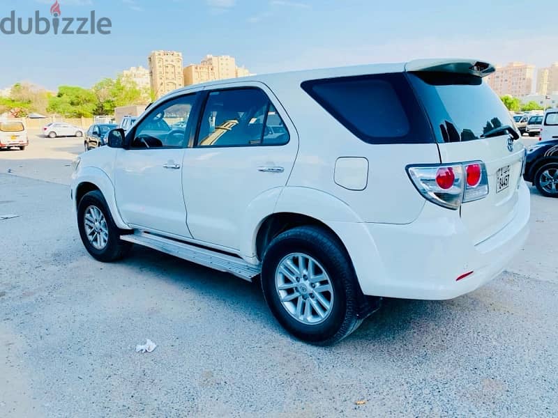 Toyota Fortuner 2015 3