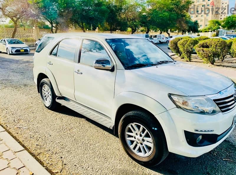 Toyota Fortuner 2015 10