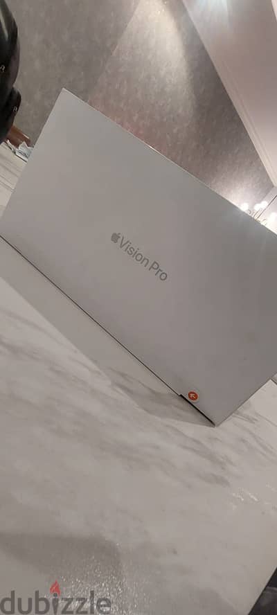 I want to sell Apple Vision Pro - 256gb