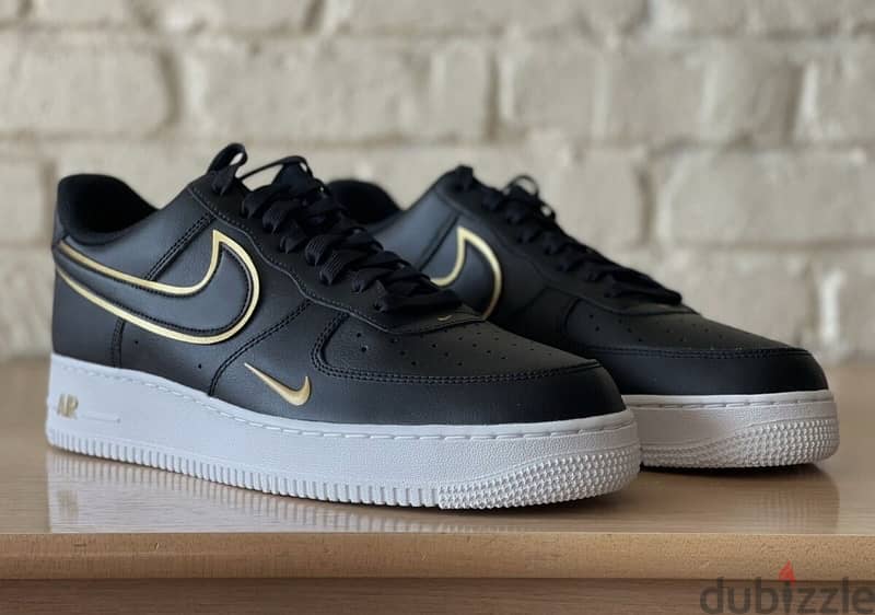 Nike Air Force 1 '07 LV8 Metallic Swoosh Pack Black Gold 3