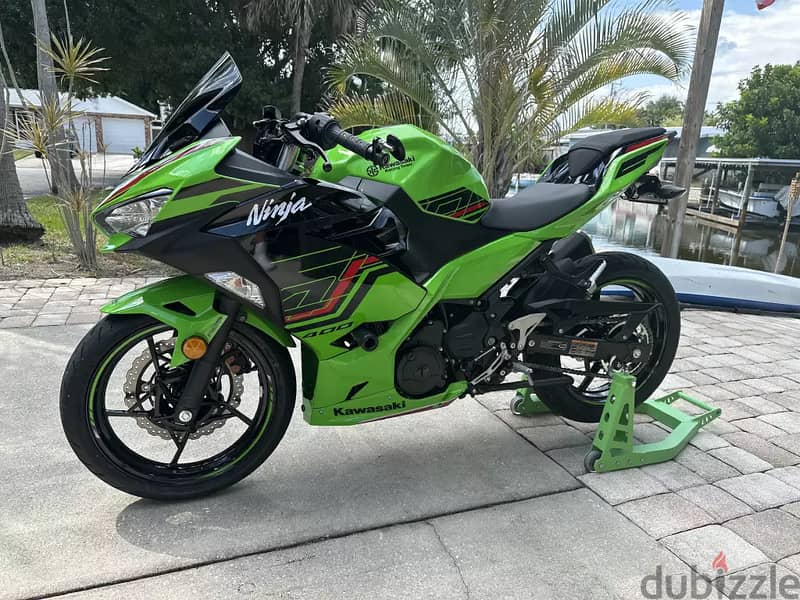 2023 Kawasaki Ninja 400 1