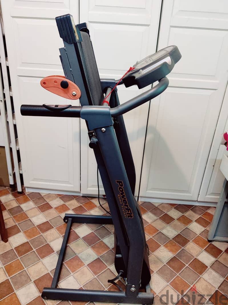 Treadmill power fit home trainer jaleeb al shuwait 2