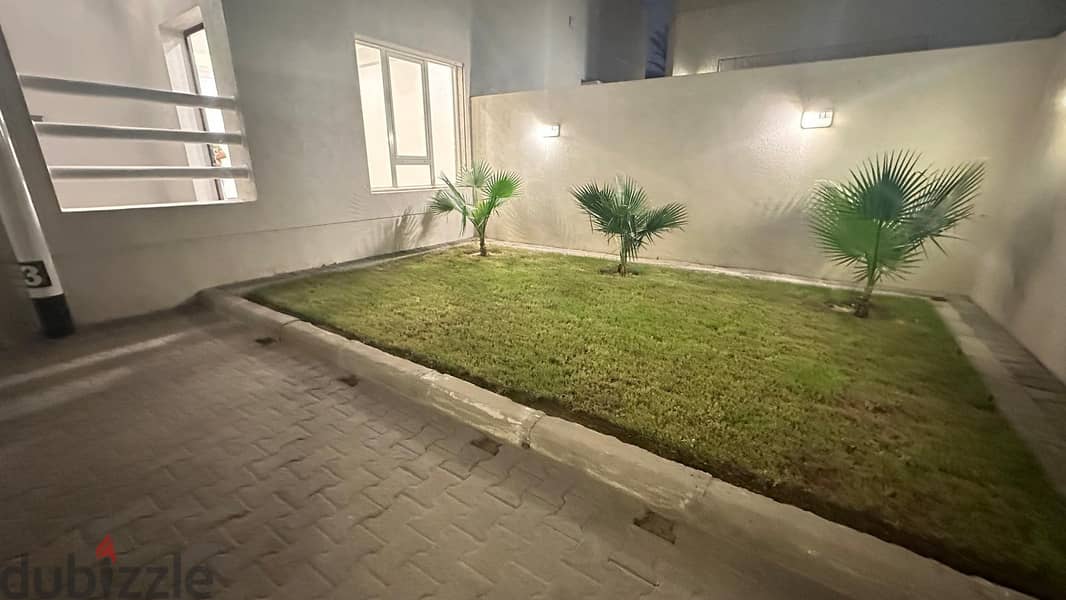 Ground floor 3 BR with garden 0