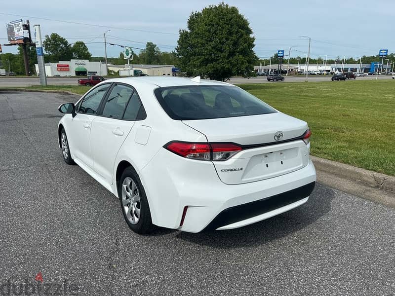 2021 Toyota Corolla LE FWD 1