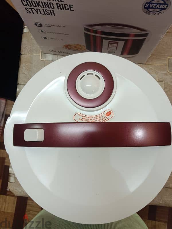 GEEPAS automatic Rice cooker 1