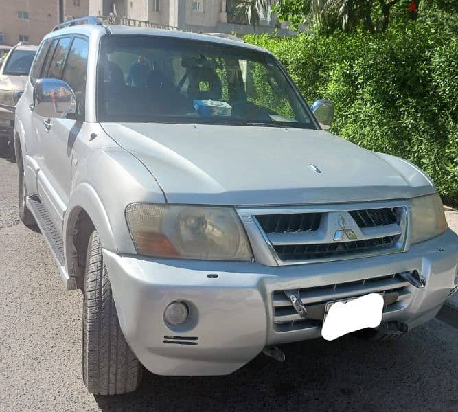 Mitsubishi Pajero 2005 1