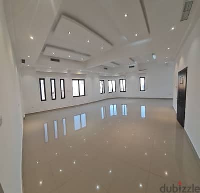 very nice super clean huge villa floor in Fnaitees