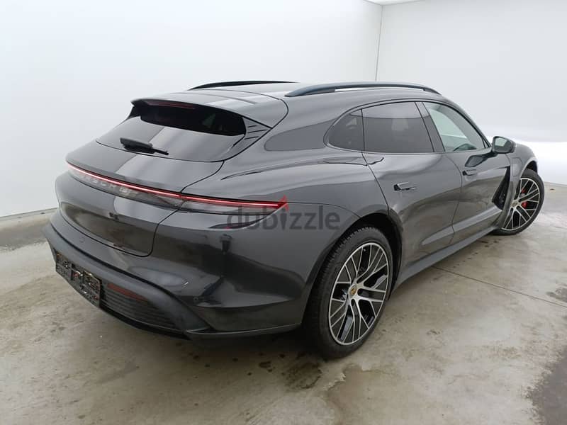 Porsche Taycan 2022 ( +971 52 300 8603) 6