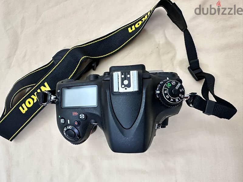 Nikon D600 DSLR Full Frane Camera Body only 2