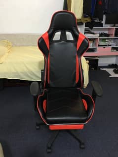 Gaming chair 0