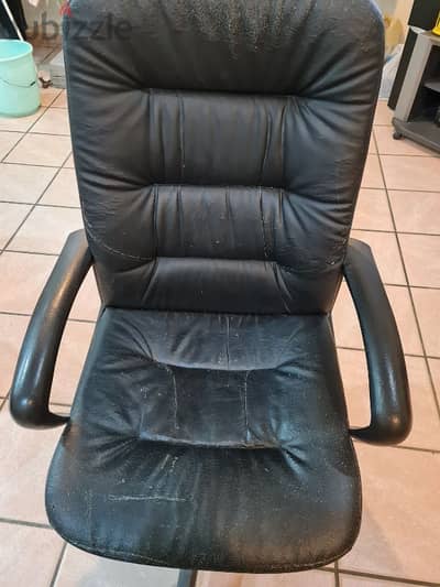 Computer Leather Black Chair adjustable and recliner