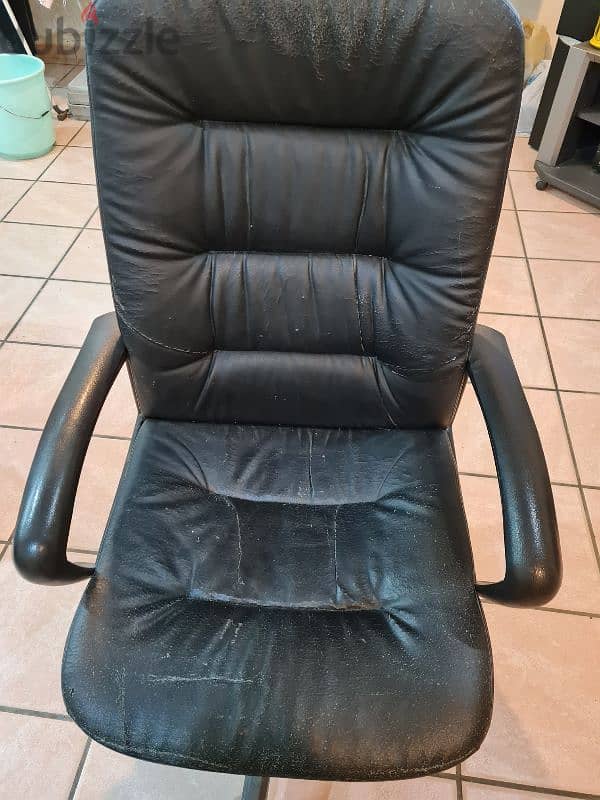 Computer Leather Black Chair adjustable and recliner 0