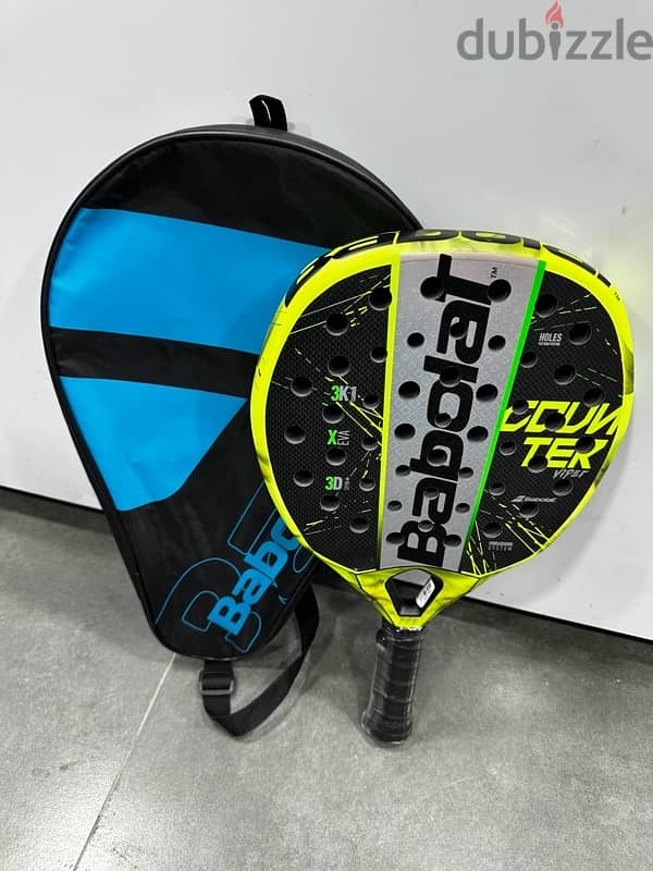 Padel rackets 16