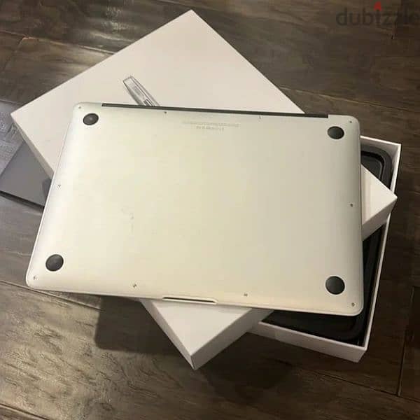 MacBook Air 13 Inch Laptop Computer 4