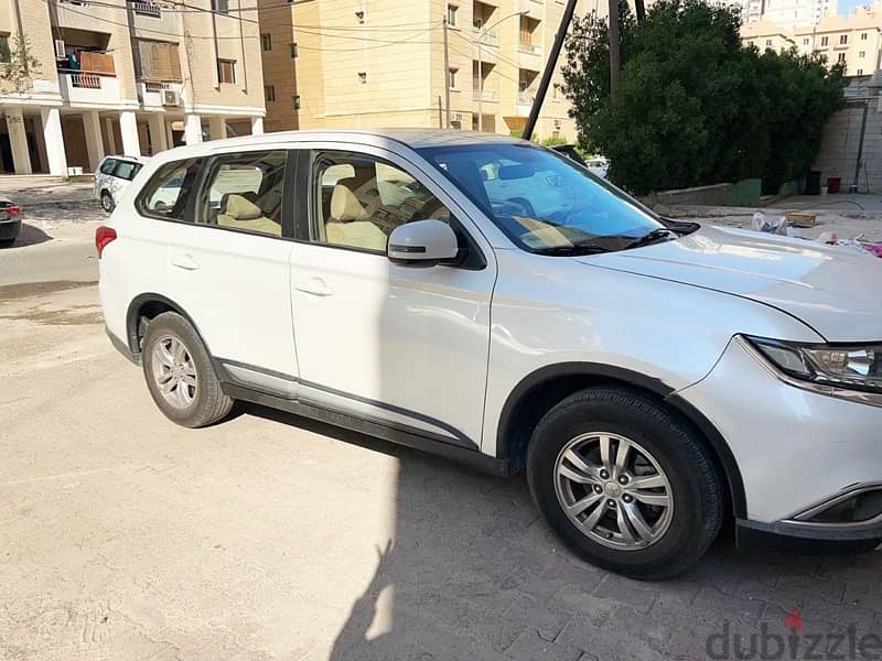 Mitsubishi Outlander 2016 0