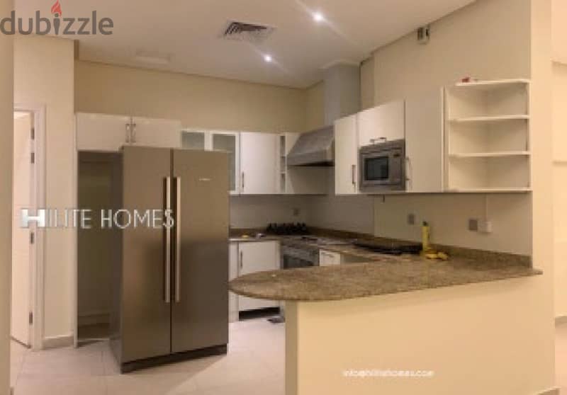 Spacious  2 bedroom  apartment  in salmiya 0