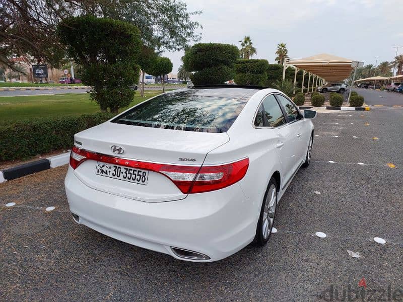 Hyundai Azera . 2014 6